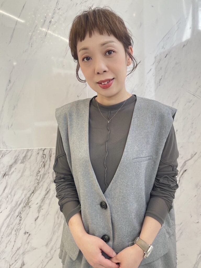 川野 公子