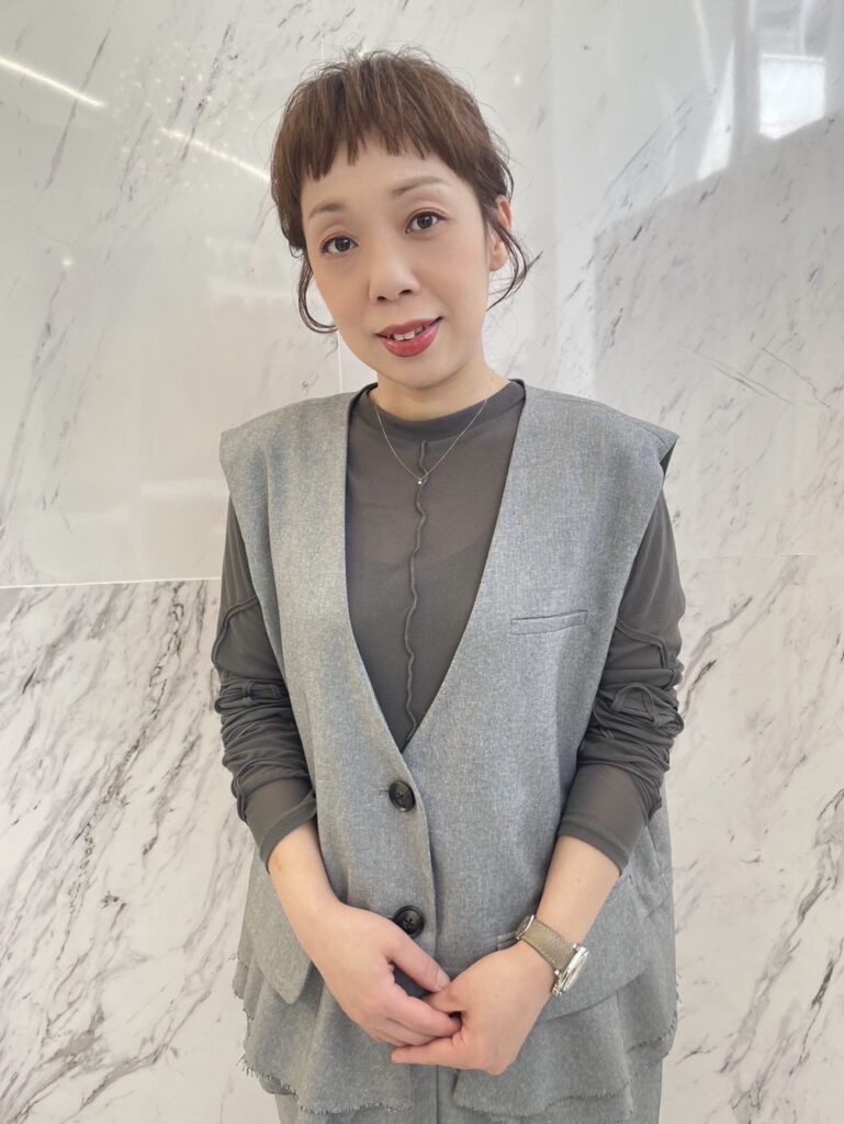 川野 公子