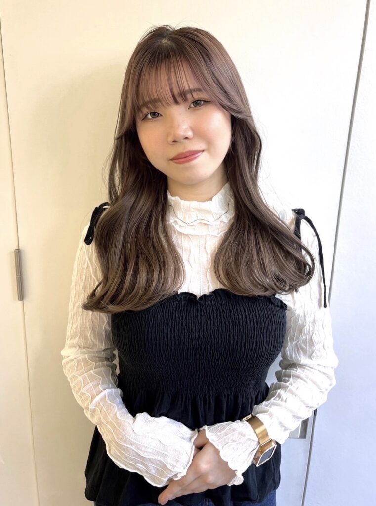 清水 璃音